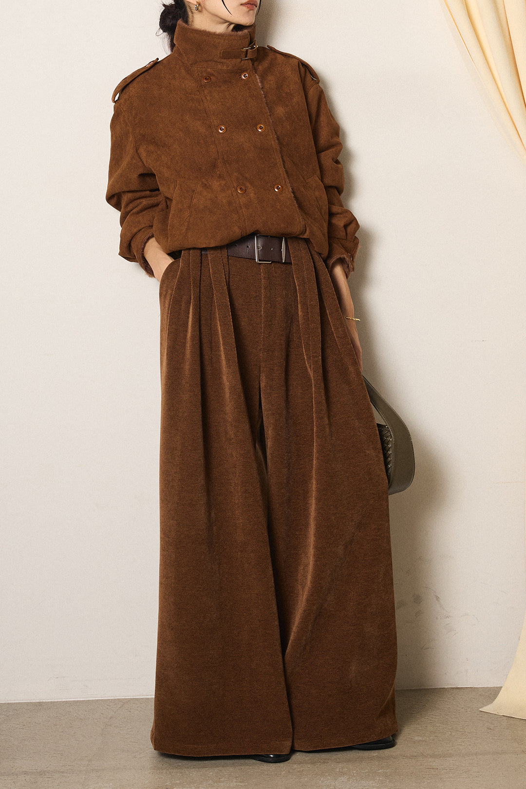 [SET]スタンド襟スウェードライクアウター+ベルトループコーデュロイワイドパンツ(2set)