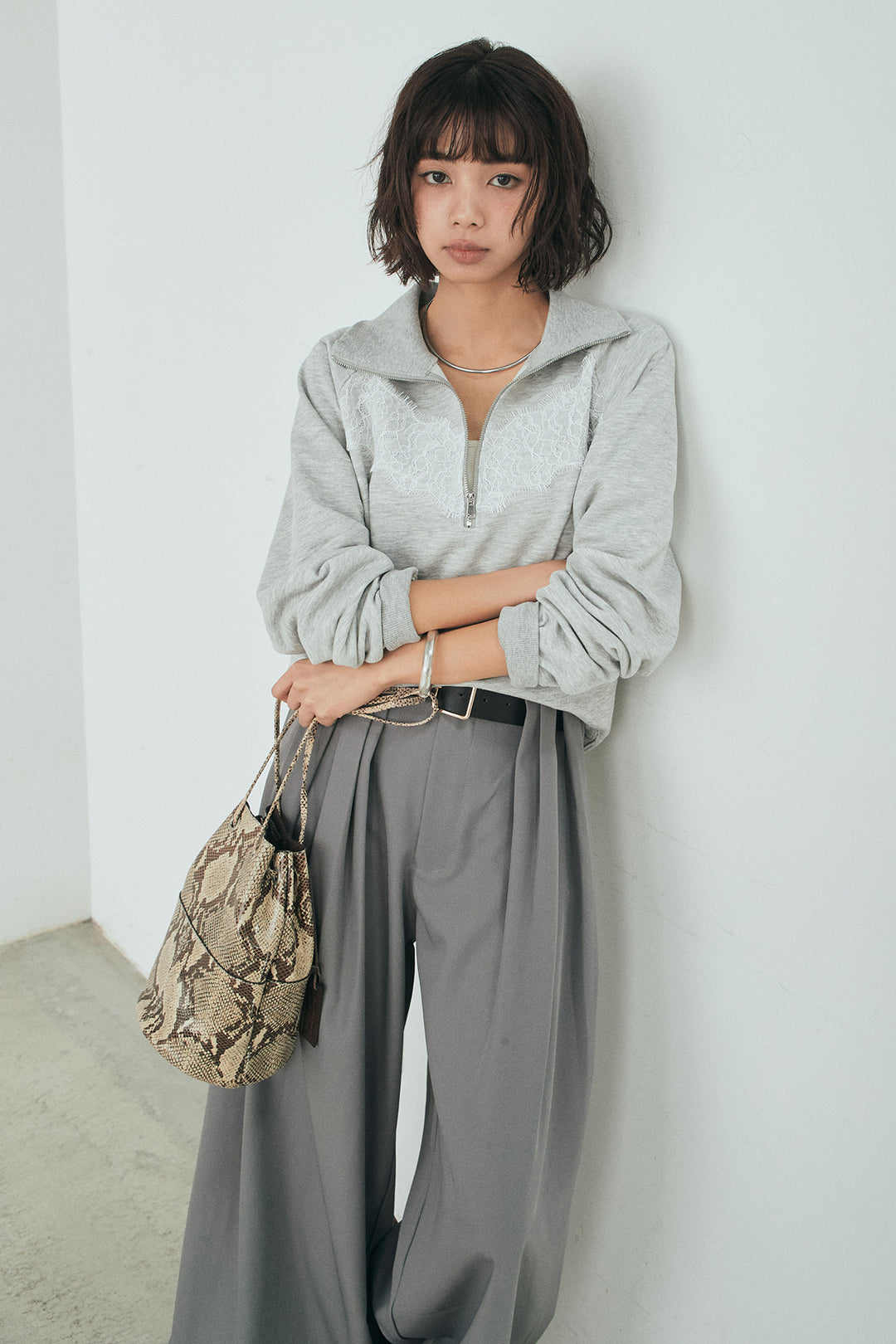 [SET]リバーレースハーフジップ裏毛スウェット+ベルト付きタックデザインハイウエストロングパンツ(2set)