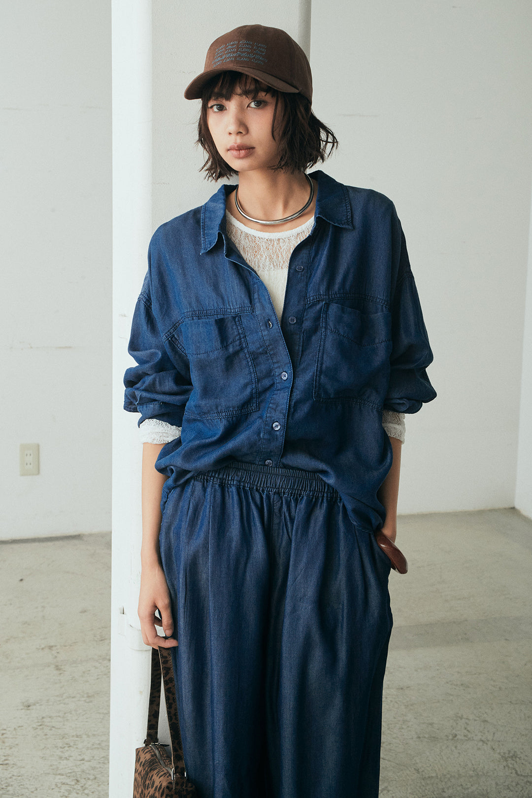 [SET]テンセルデニムシャツ+テンセルデニムイージーワイドパンツ+ストレッチレースクルーネックインナー(3set)