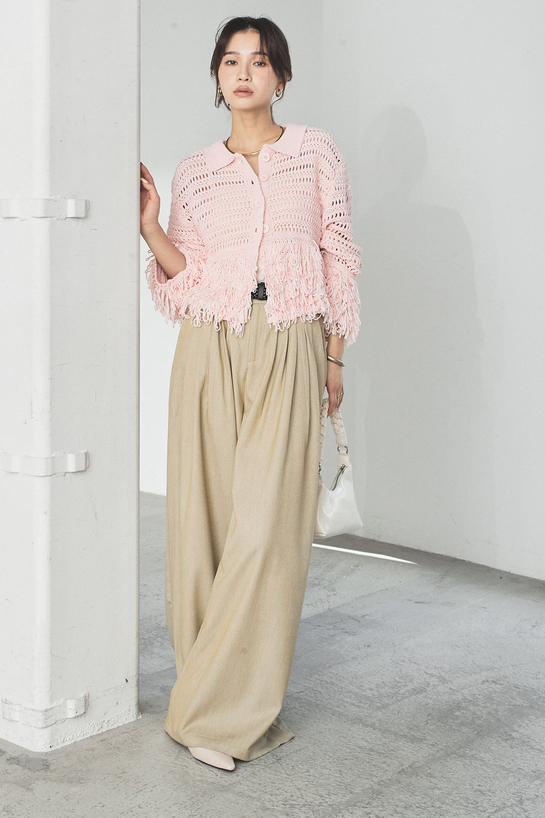 [SET]メッシュフリンジカーディガン+編みベルト付きウエストタックワイドパンツ(2set)