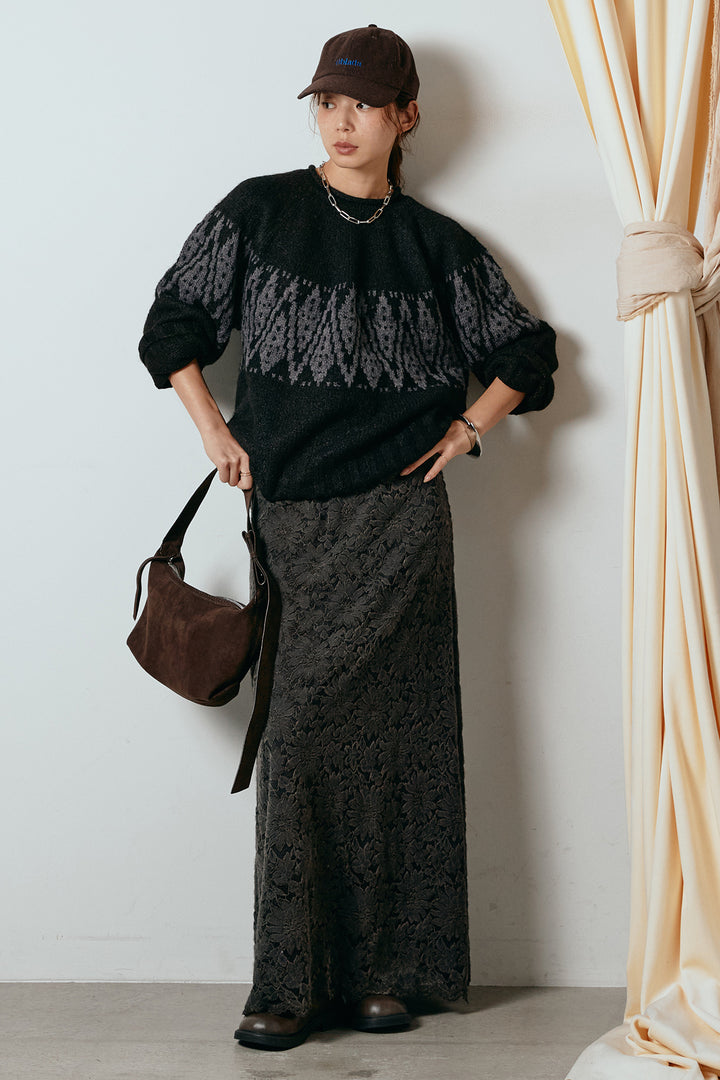 [SET]モノトーン柄ニットトップス+花柄刺繍ベロアフレアスカート(2set)