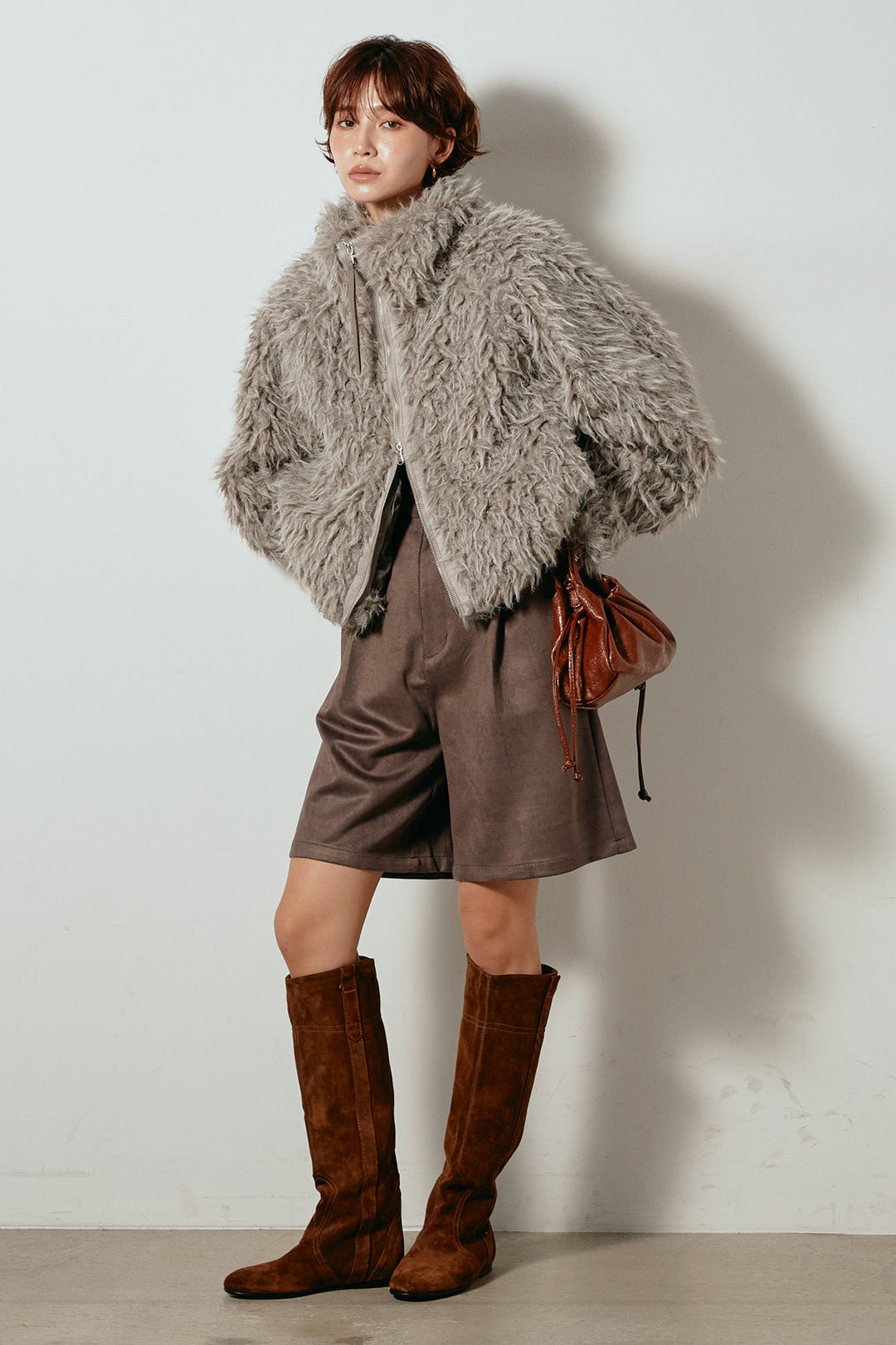 [SET]ミックスシープファースタンドブルゾン+フェイクスウェードハーフパンツ(2set)