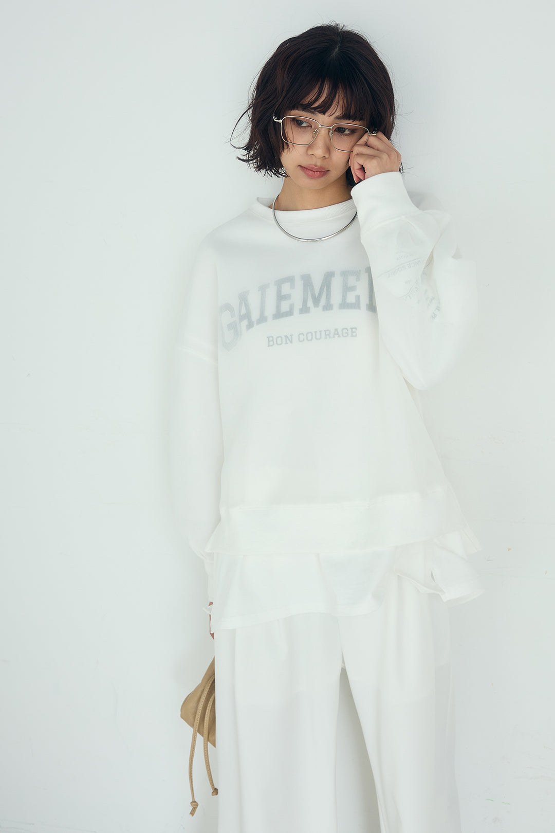 [SET]クリアダンボールプルオーバー+斜めボタンタック入りスラックス+フロントロゴビッグプルオーバー(3set)