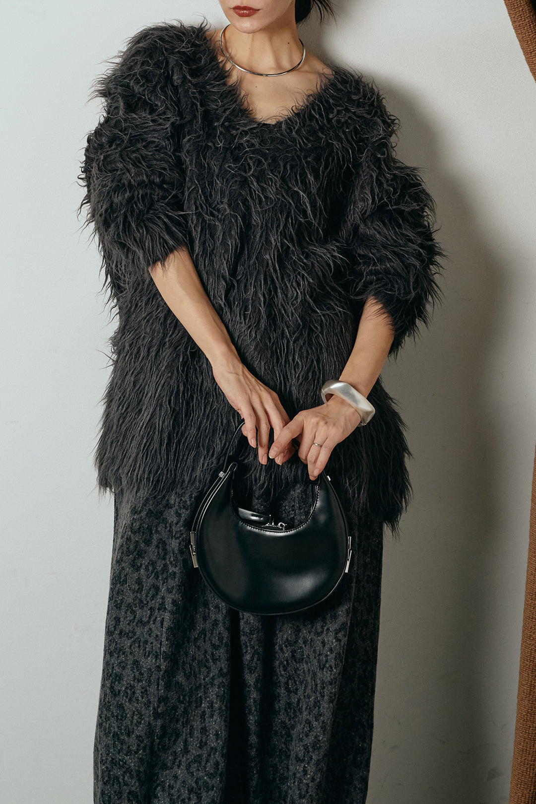 [SET]深Vネックシャギーニットトップス+リラックスレオパード柄ワイドパンツ(2set)