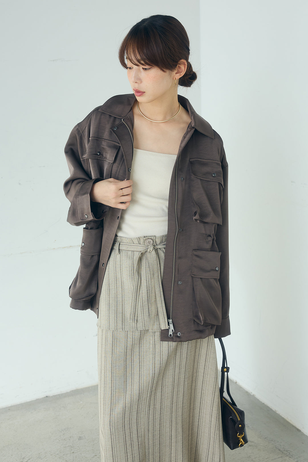 [SET]サテンライトブルゾン+ラップ巻きピンストライプワイドスカート(2set)