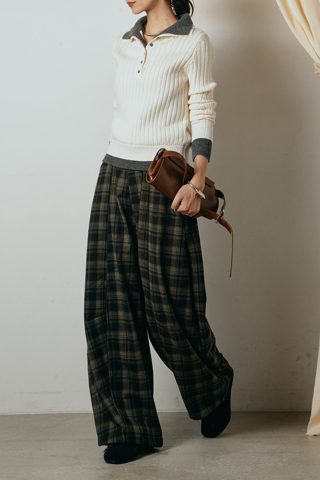 [SET]レイヤード風リブニットトップス+ベルト付きタータンチェックカーブワイドパンツ(2set)