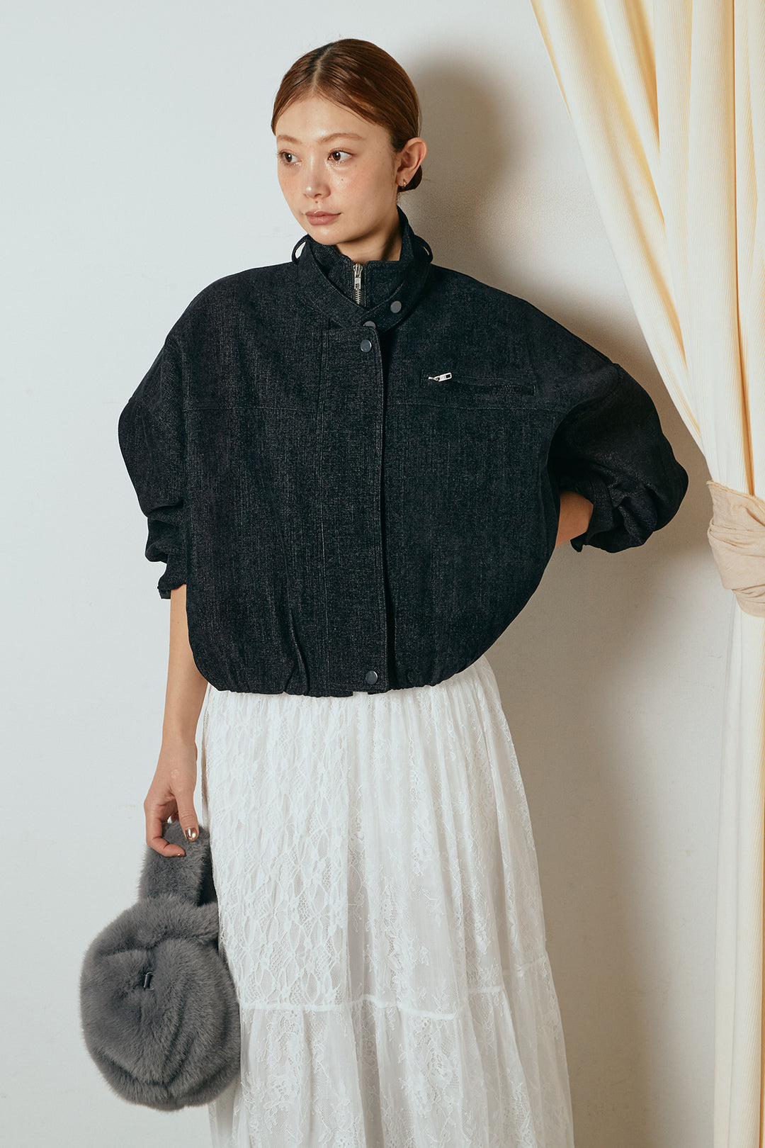 デニム調ハイネックブルゾン