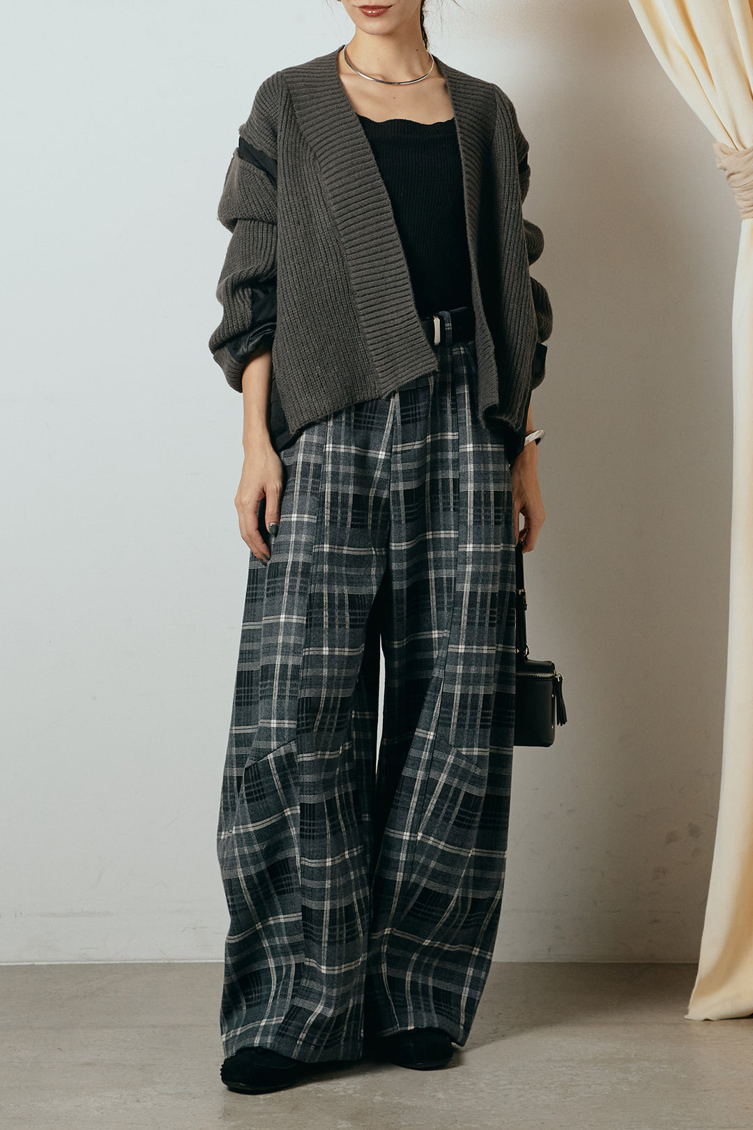 [SET]キルティング切り替えニットカーディガン+ベルト付きタータンチェックカーブワイドパンツ(2set)