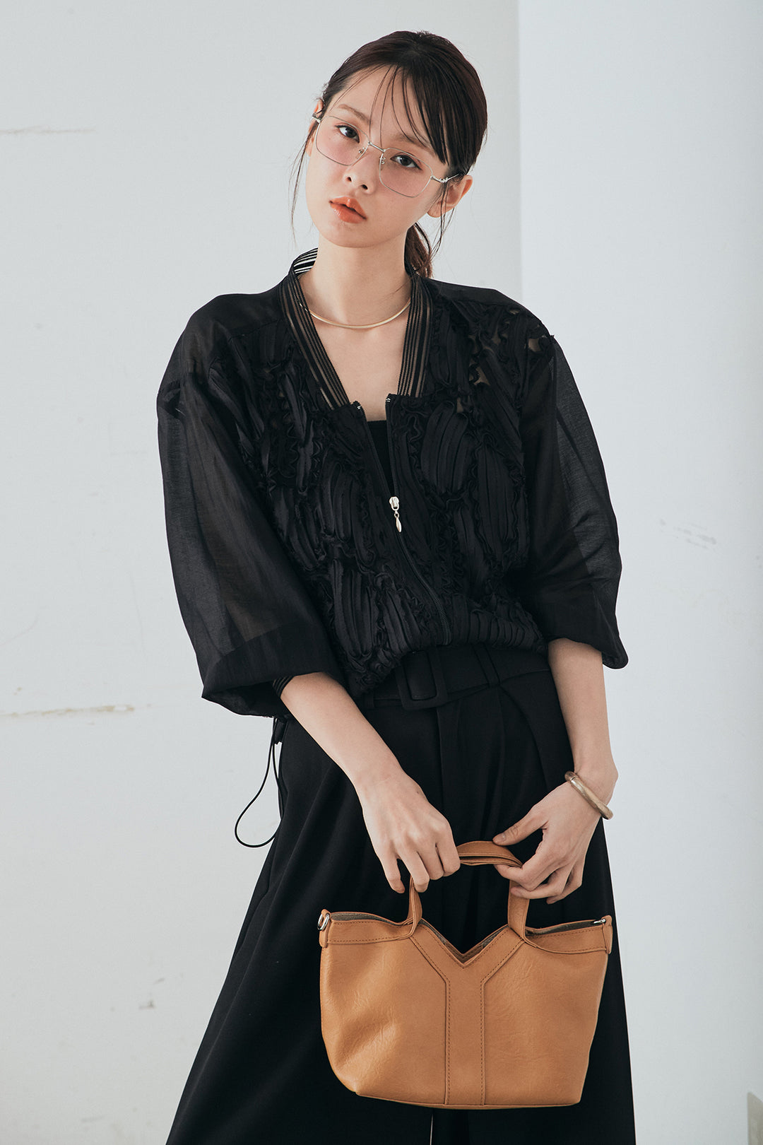 [SET]モチーフ付きシアーブルゾン+ベルト付きツータックワイドパンツ(2set)