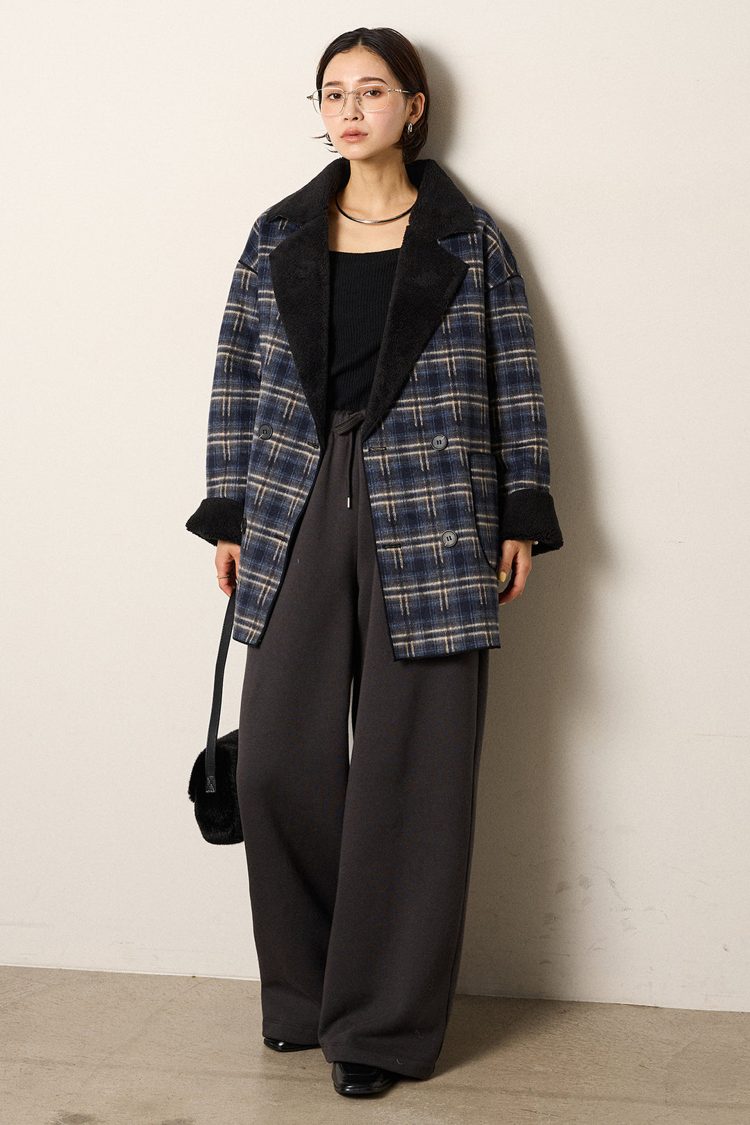 [SET]裏地ボアタータンチェック柄ミディアムコート+裏起毛スウェットワイドパンツ(2set)