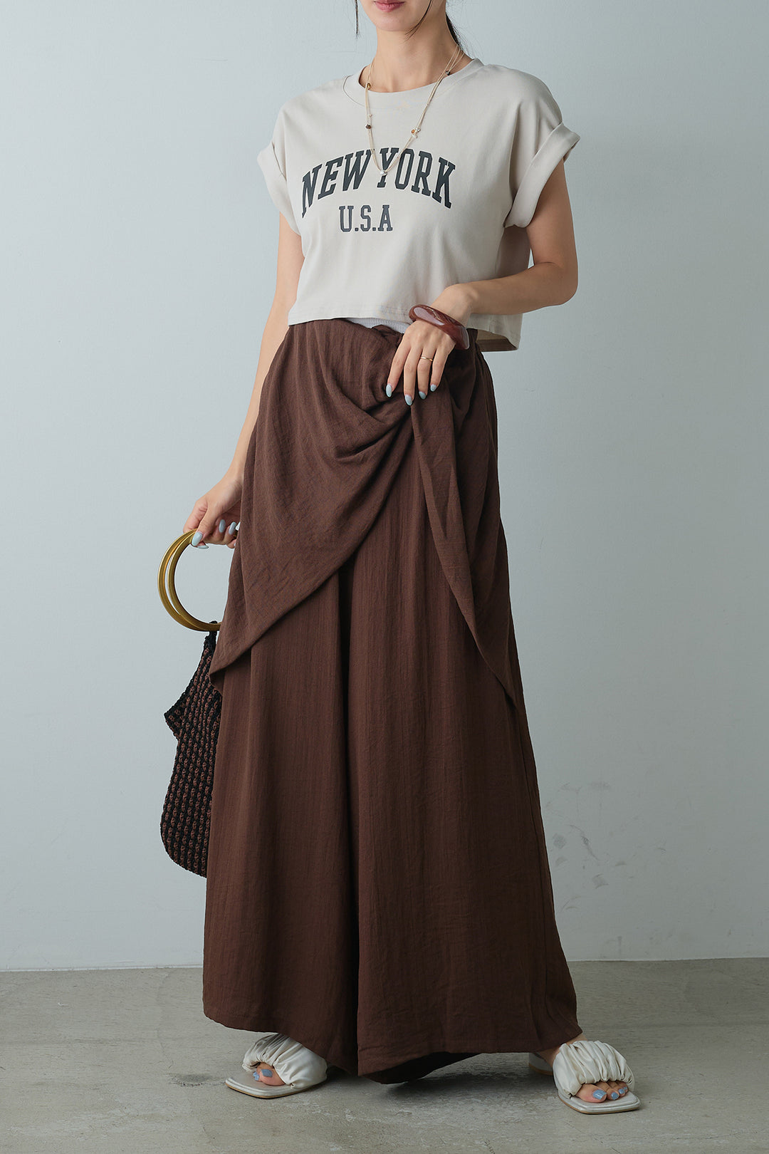 [SET]ショート丈NEWYORKロゴTシャツ+ねじりデザインワイドパンツ(2set)
