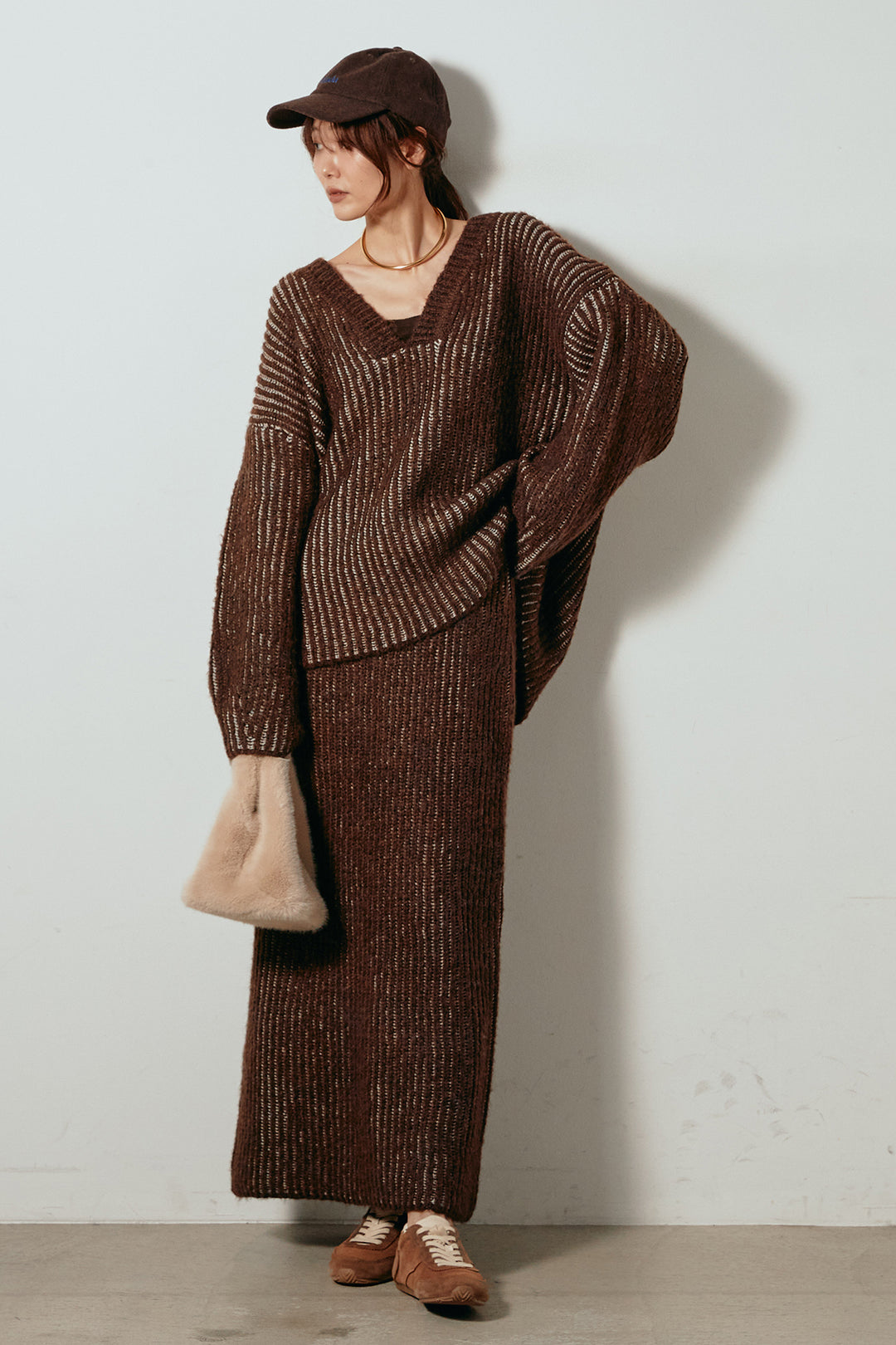 [SET]アルパカタッチ深Vニットトップス+アルパカタッチニットタイトスカート(2set)