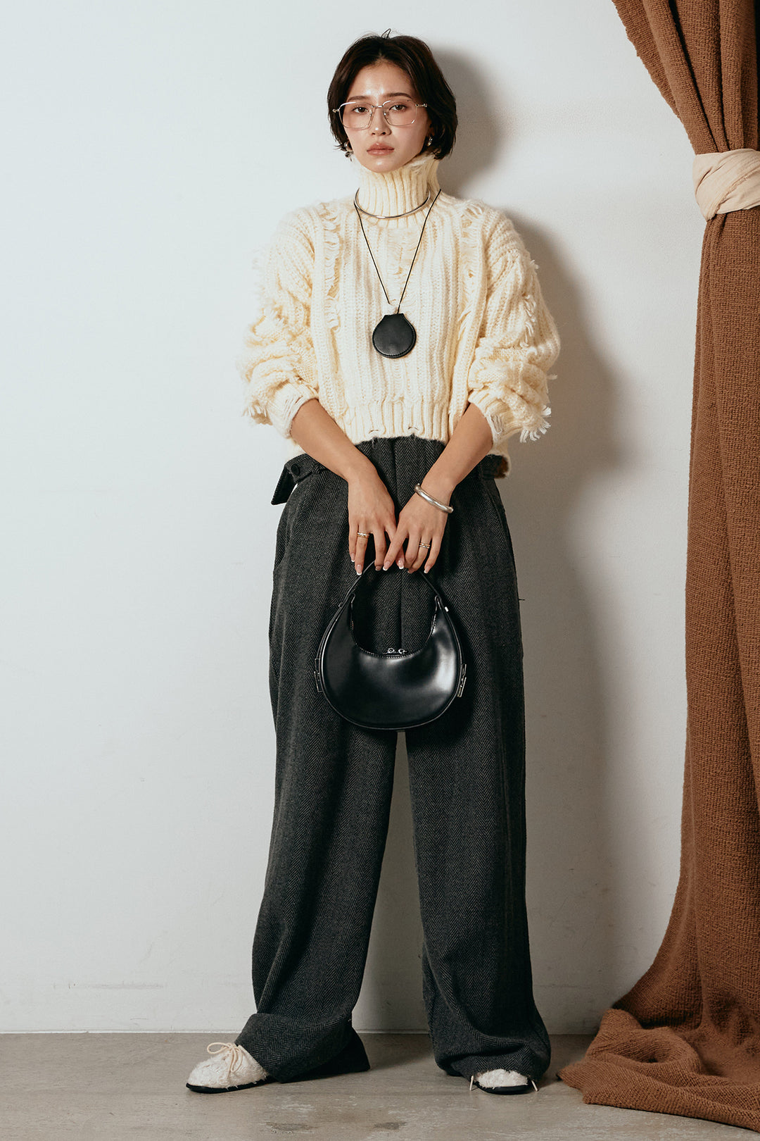 [SET]フリンジタートルショートニット+クラシックヘリンボーンサロペット(2set)