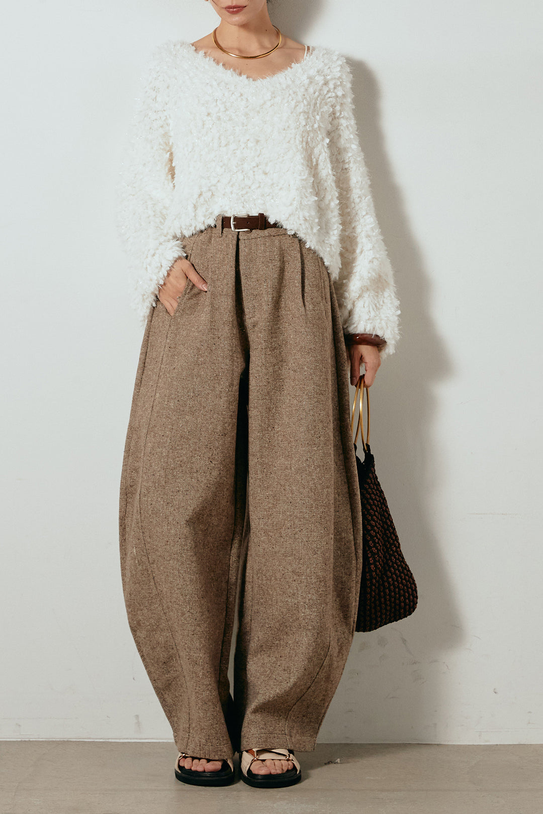 [SET]深Vネックチョウチョヤーンニットトップス+ベルト付きネップツイードカーブパンツ(2set)