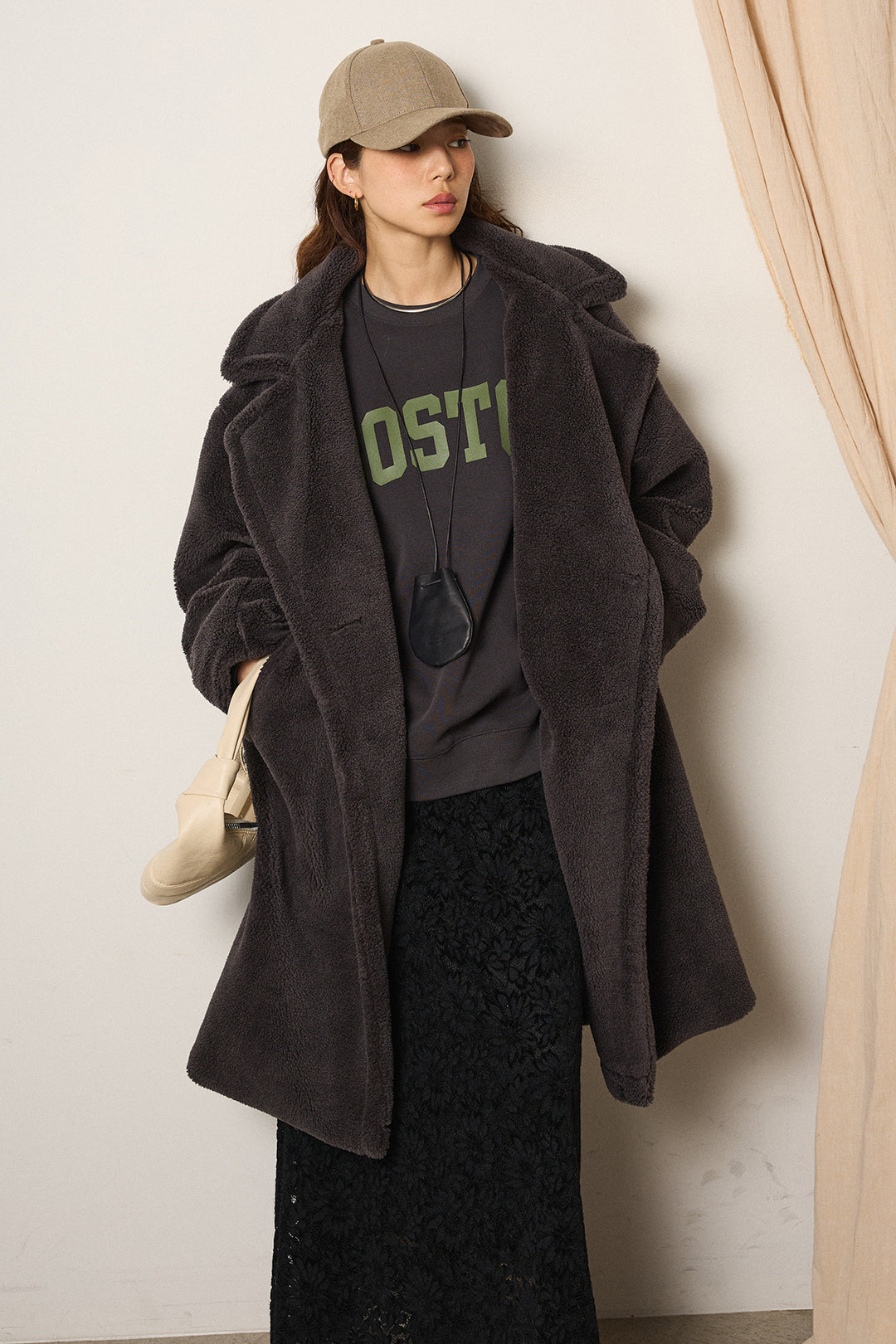 [SET]テディボアロングコート+ロゴデザインルーズスウェット+花柄刺繍ベロアフレアスカート(3set)