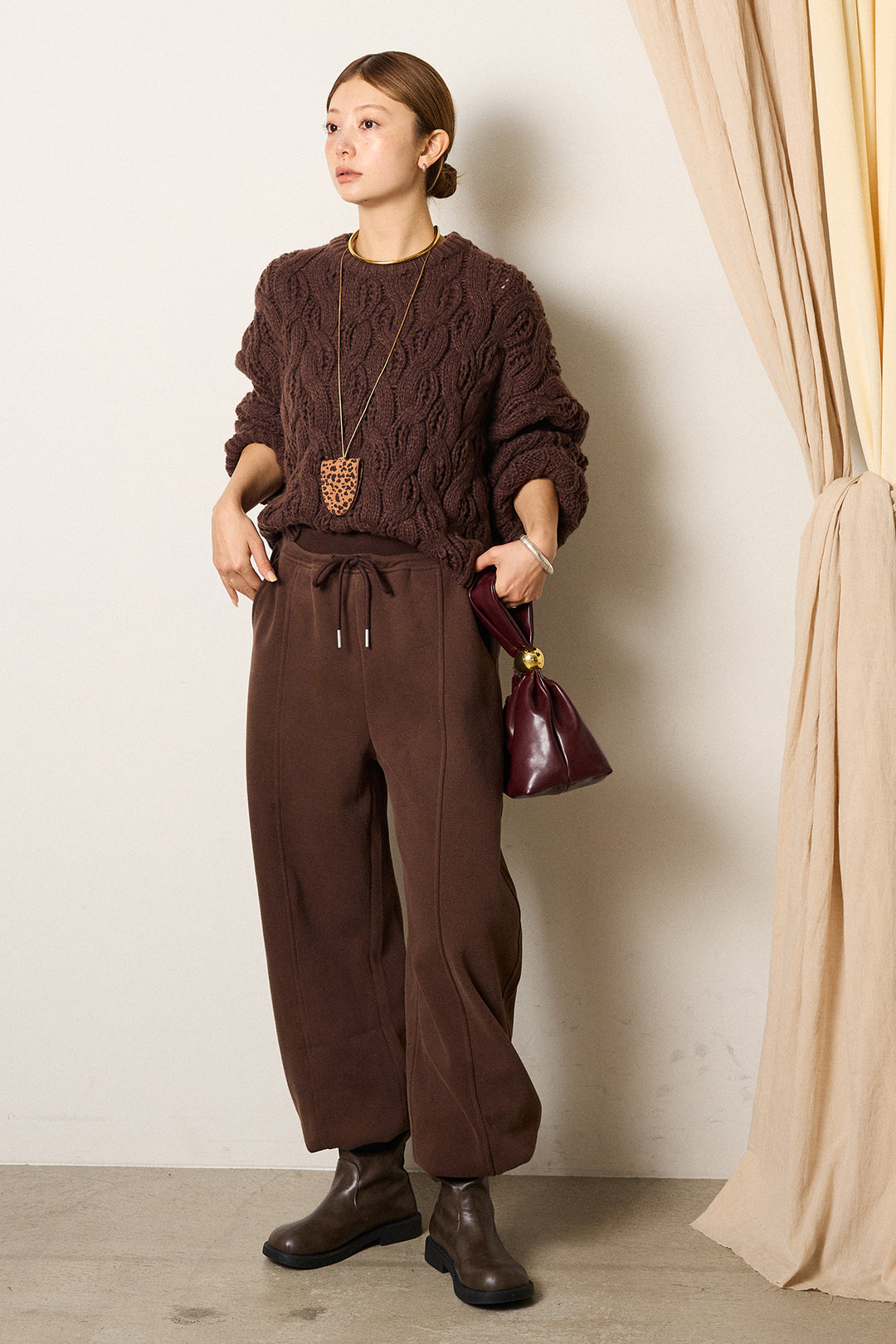 [SET]ケーブルリラックスショートニット+スウェットワイドカーブパンツ(2set)
