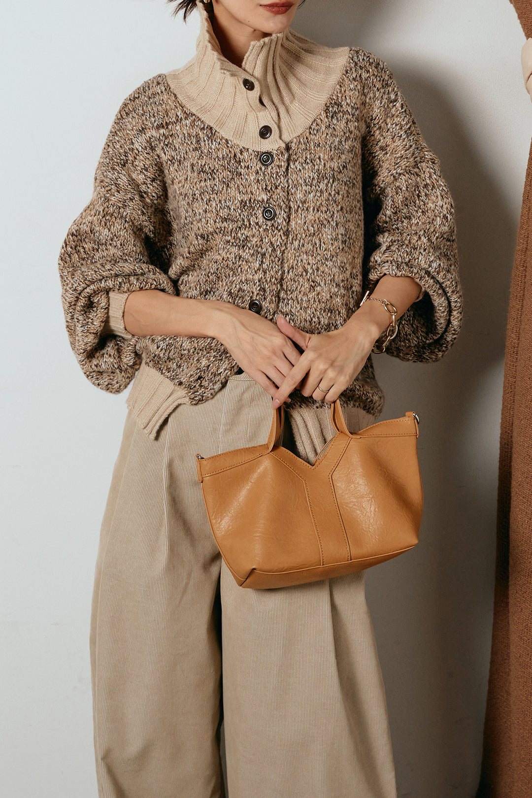 [SET]ハイネックミックスニットカーディガン+フロントタック入りコーデュロイパンツ(2set)