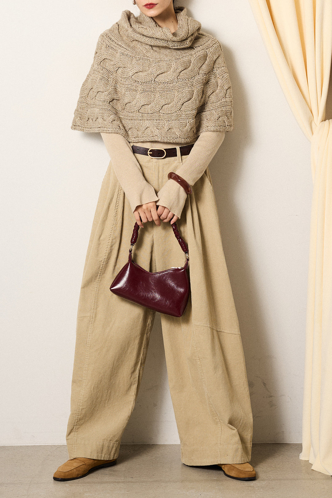 [SET]ケーブル編みケープレイヤードニット+タック入りコーデュロイワイドパンツ(2set)