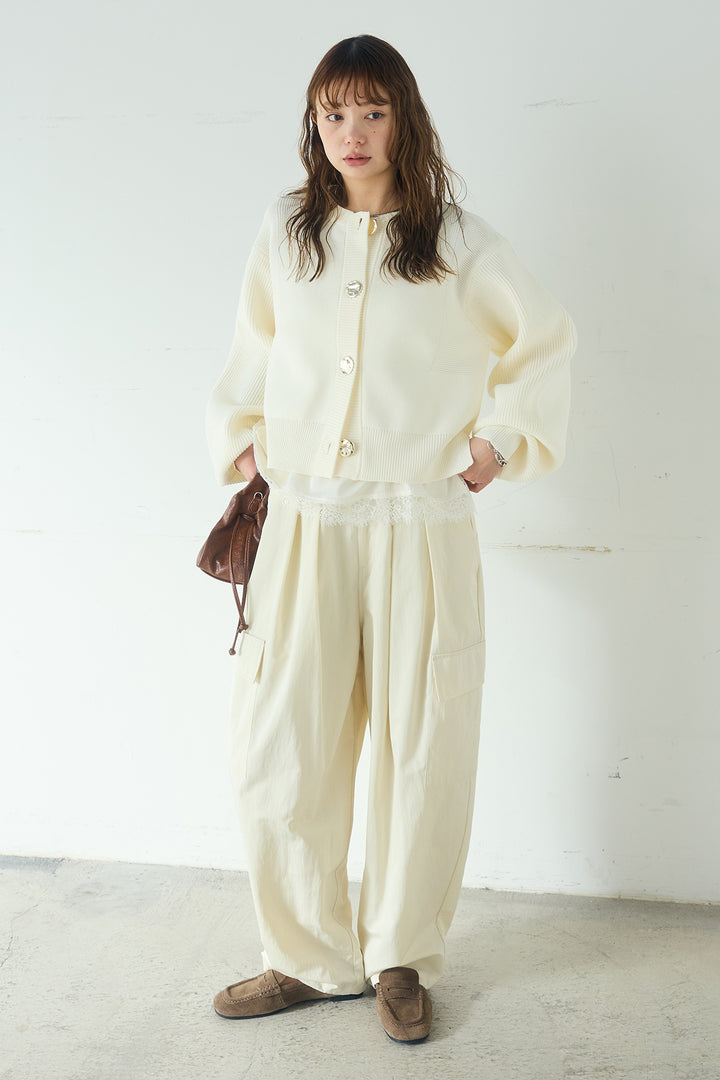 [SET]スポンディッシュBIGボタンクルーネックカーディガン+撥水ジョガーパンツ+ブロード切り替えぺプラムタンク(3set)