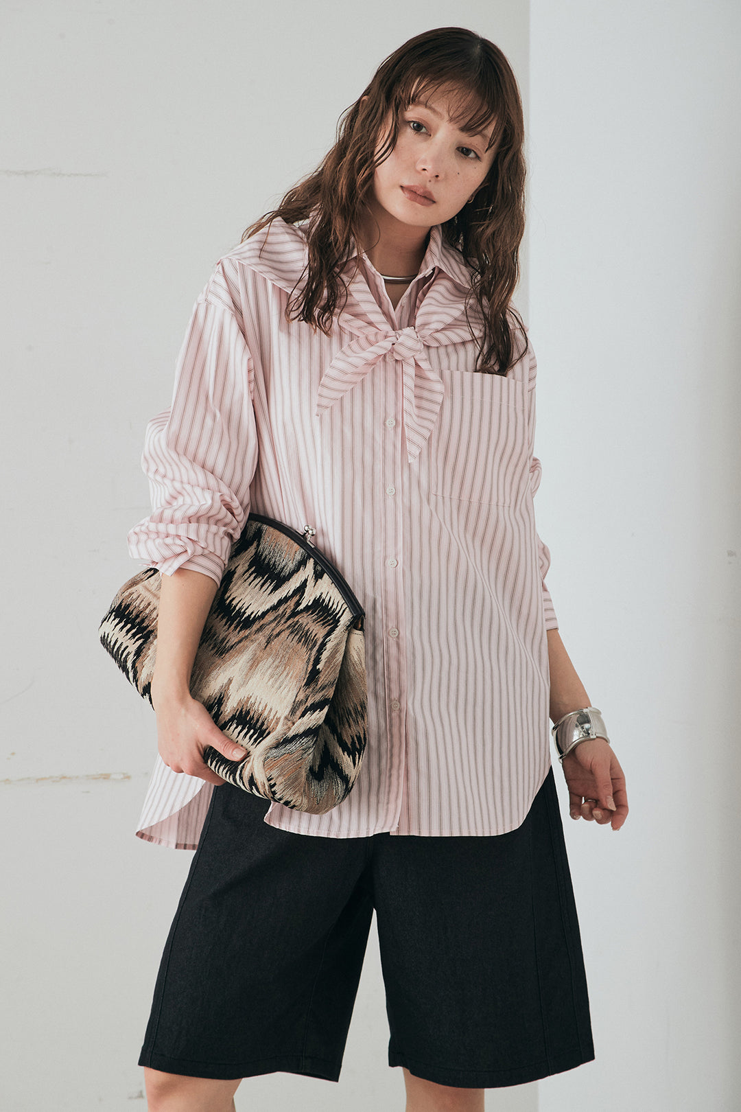 [SET]ランダムストライプスカーフ付きシャツ+デニムハーフパンツ(2set)