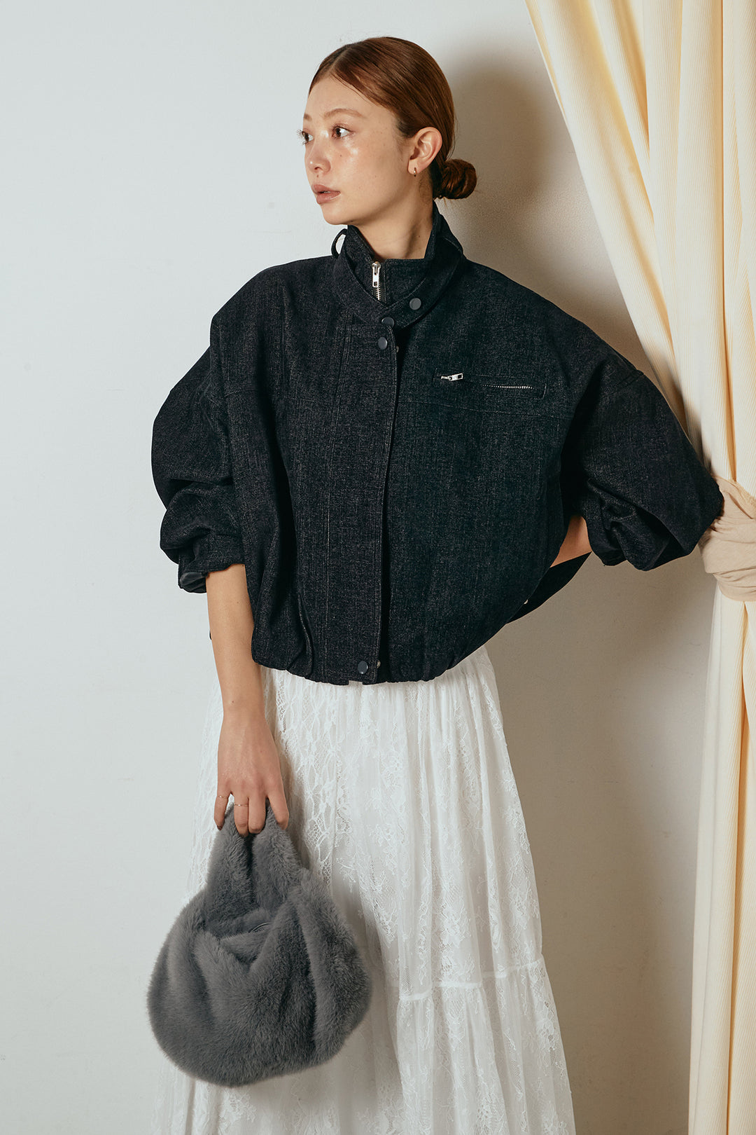 デニム調ハイネックブルゾン