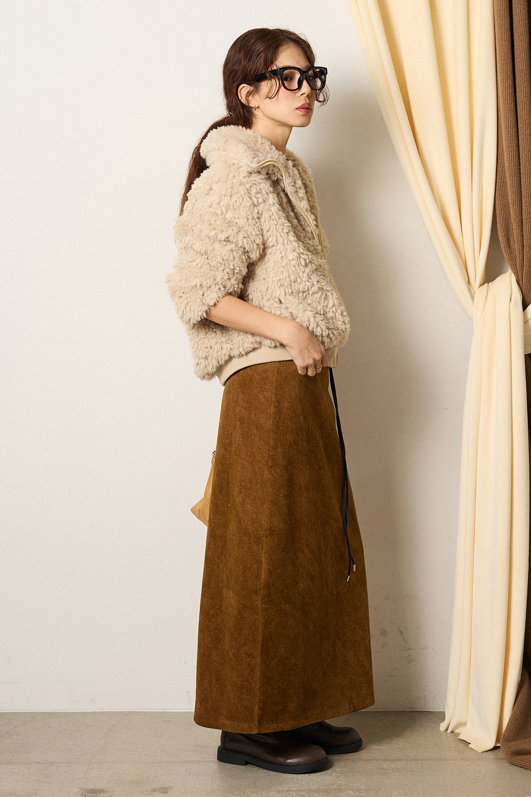 [SET]スタンドカラー裾リブボアブルゾン+ロープベルト付きスウェード調スカート(2set)