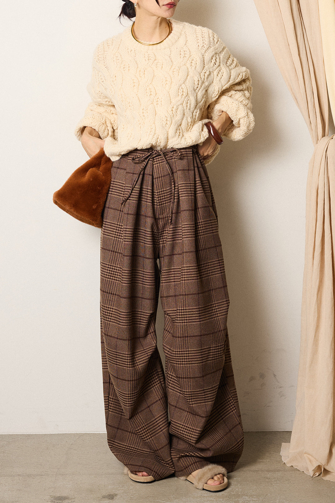 [SET]ケーブルリラックスショートニット+グレンチェックルーズタックパンツ(2set)