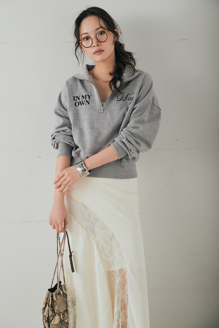 [SET]裏毛ロゴ刺繍ハーフZIPスウェット+刺繍レースデザインサテンスカート(2set)