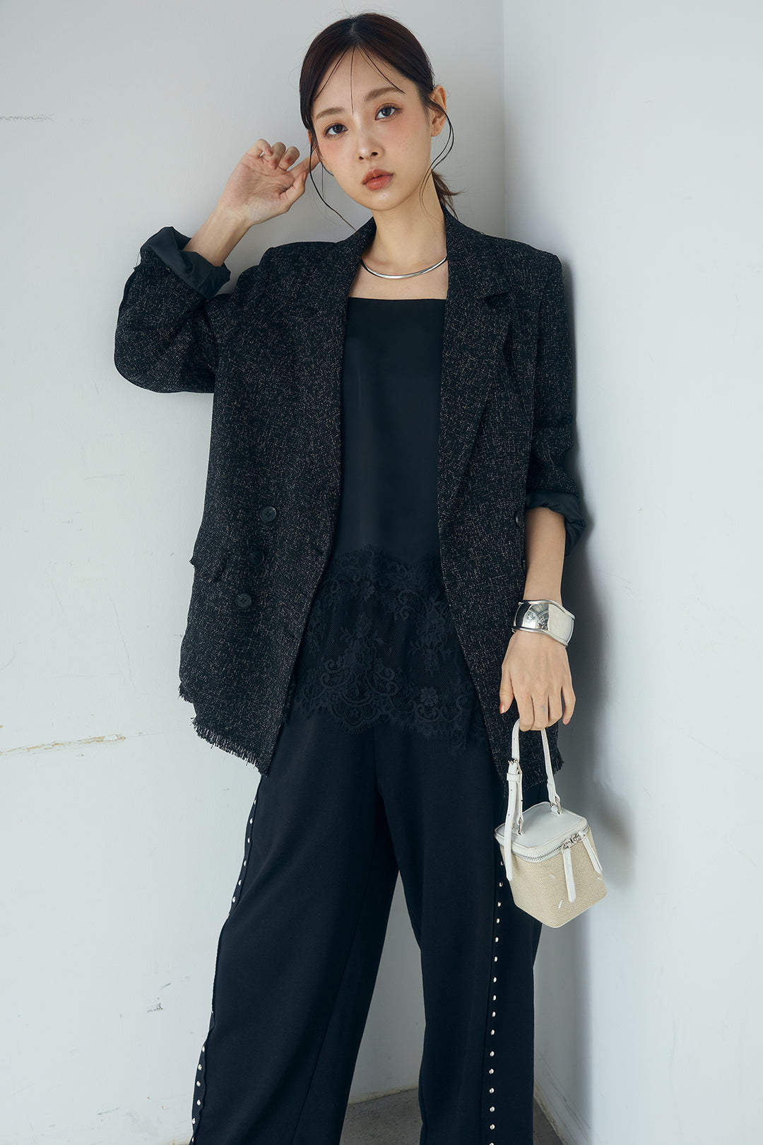 [SET]スラブネップツイードフリンジテーラードジャケット+サイドデザイン入りスウェットパンツ+裾レースキャミソール(3set)