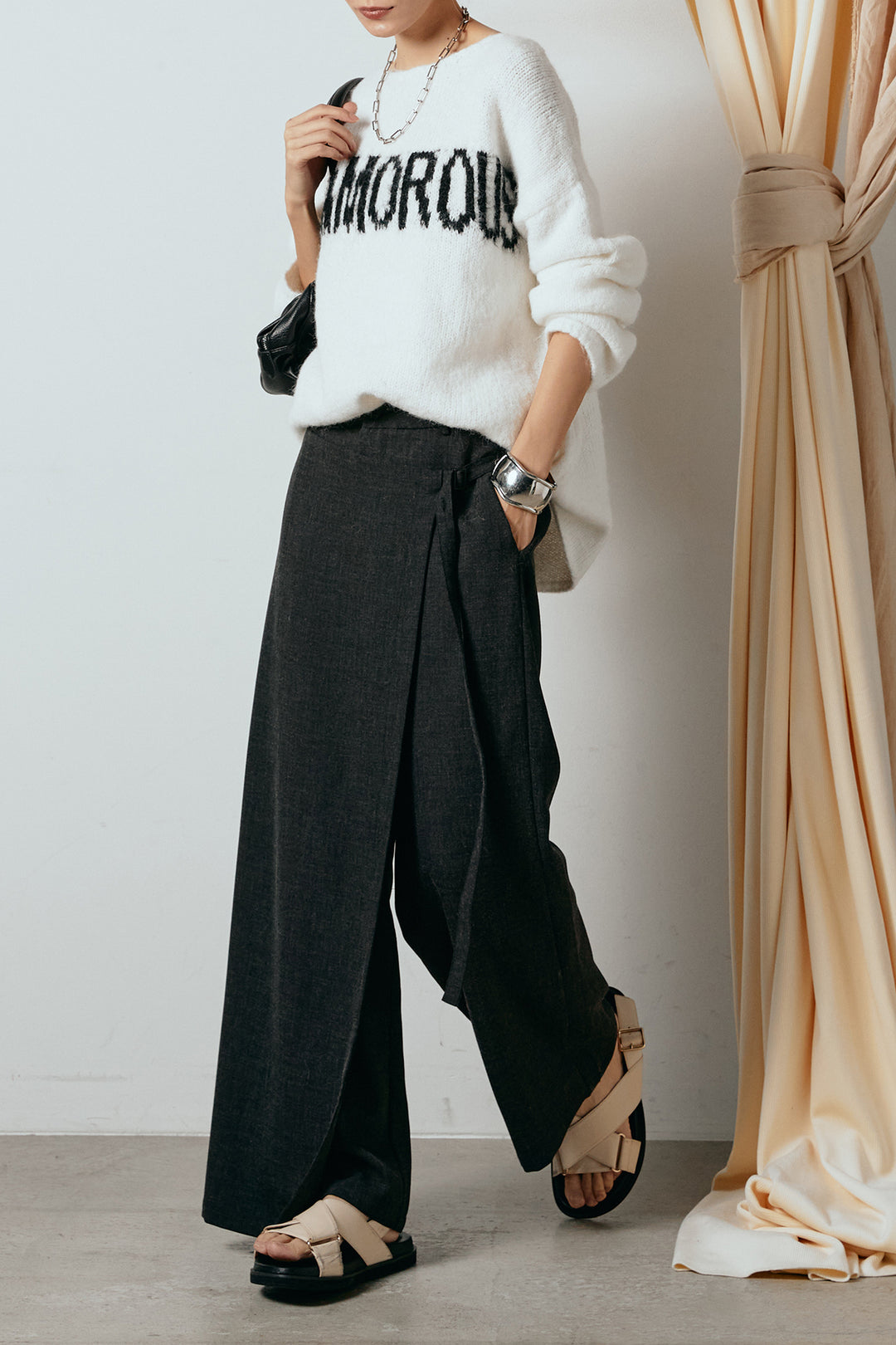 [SET]フロントロゴデザインニットトップス+ラップ巻きワイドスラックス(2set)