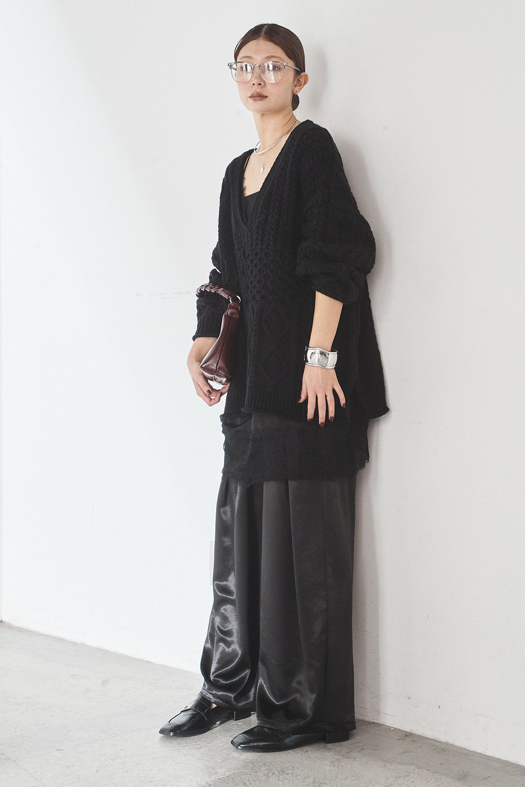 [SET]ケーブルVニットセーター+サテンタックワイドパンツ(2set)