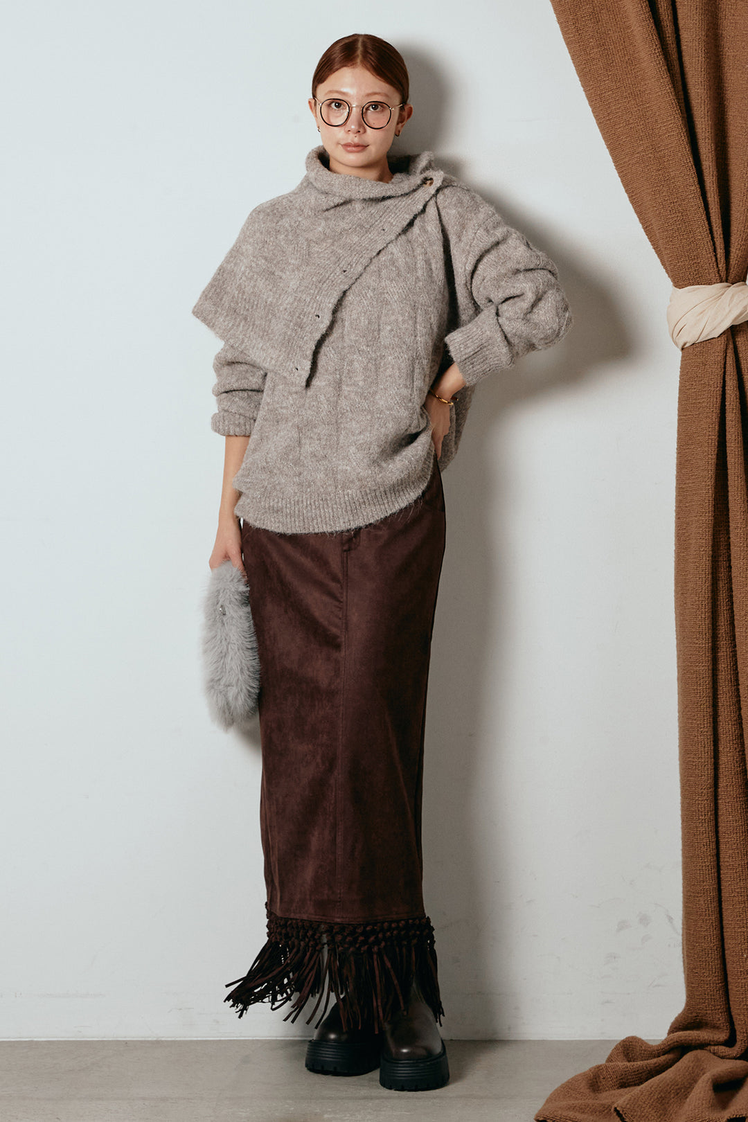 [SET]ケープデザインケーブルニットトップス+スウェードライク裾フリンジスカート(2set)
