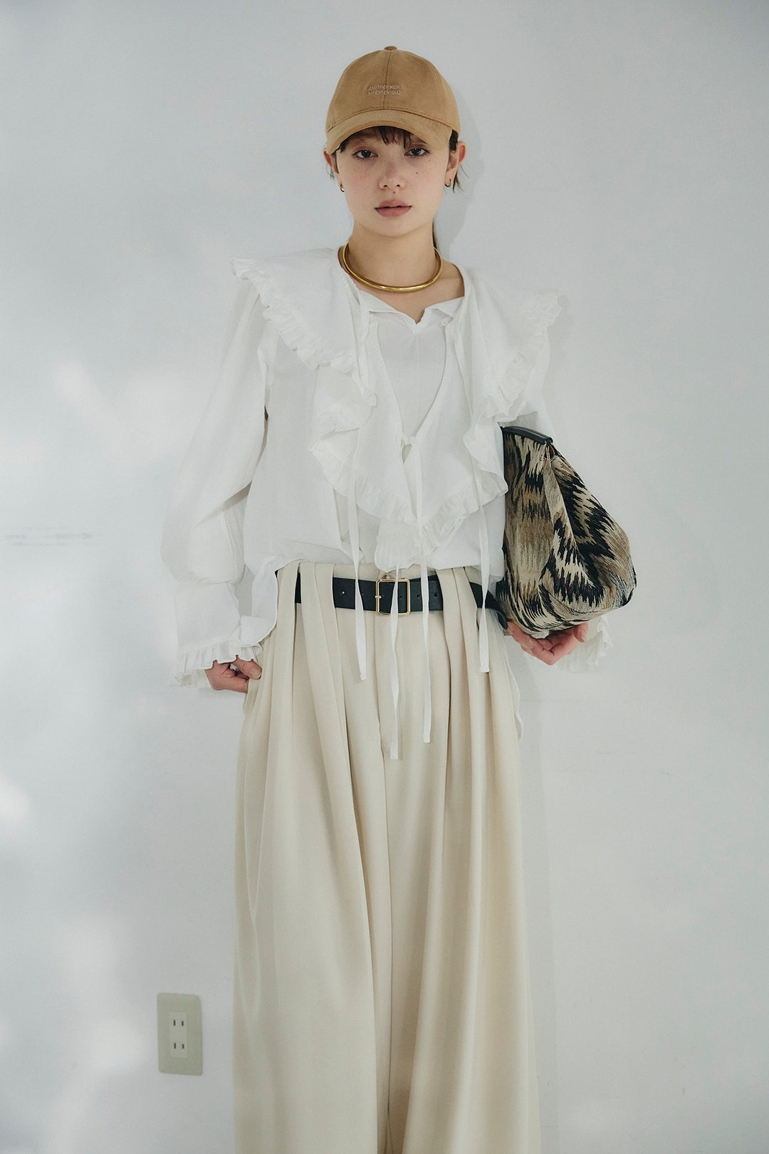 [SET]コットンフリルブラウス+ベルト付きタックデザインハイウエストロングパンツ(2set)