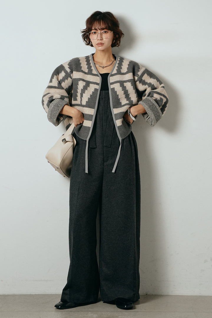 [SET]ノーカラー幾何学模様アウター+ウール混フランネルワイドサロペット(2set)