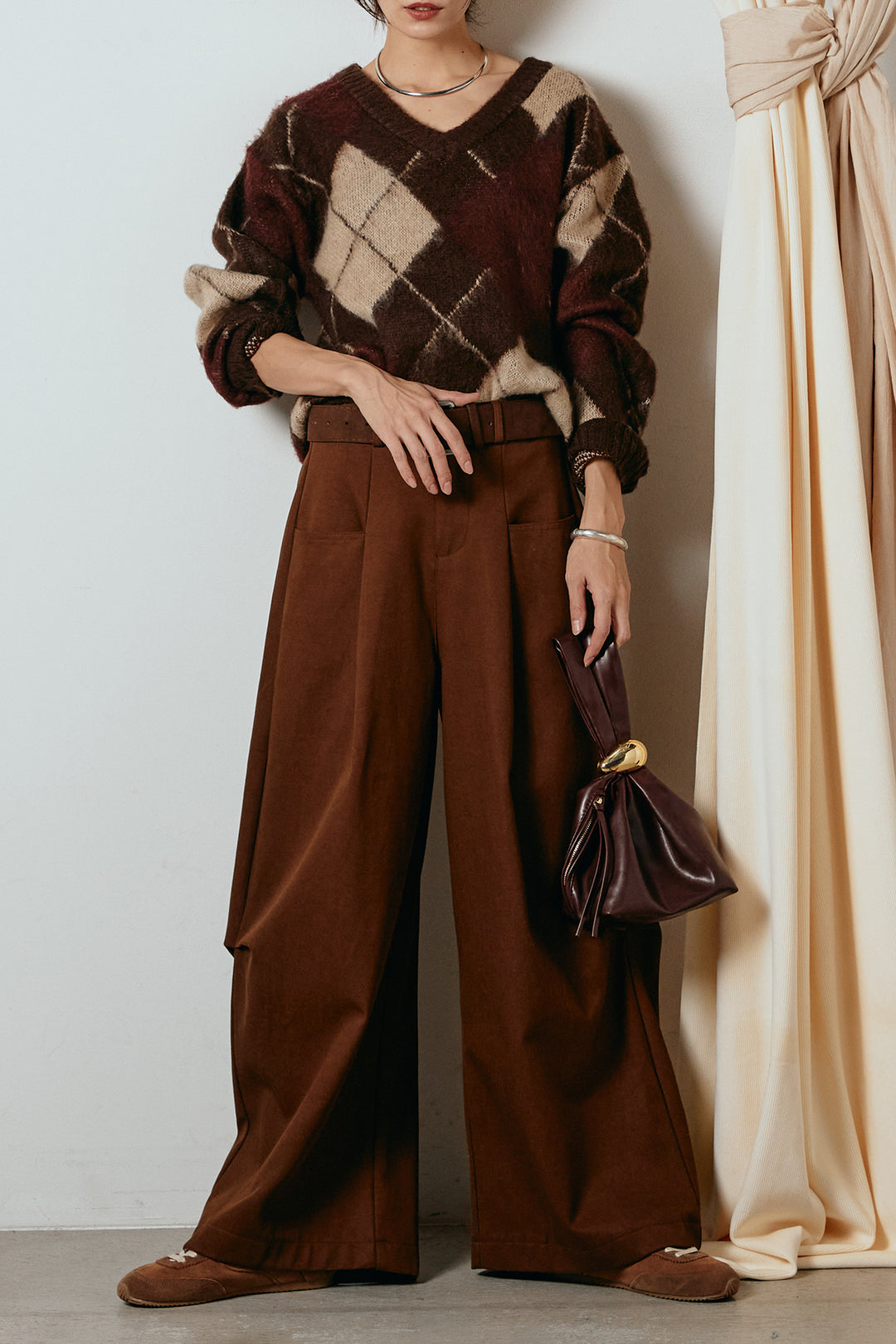 [SET]アクリルモヘアアーガイルVネックプルオーバー+太ベルト付きタックデザインワイドパンツ(2set)