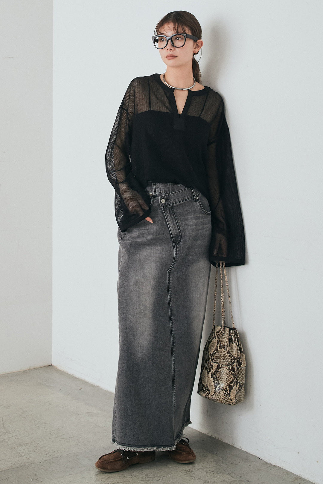 [SET]メッシュカットソースキッパープルオーバー+ウエストクロスデニムタイトスカート(2set)