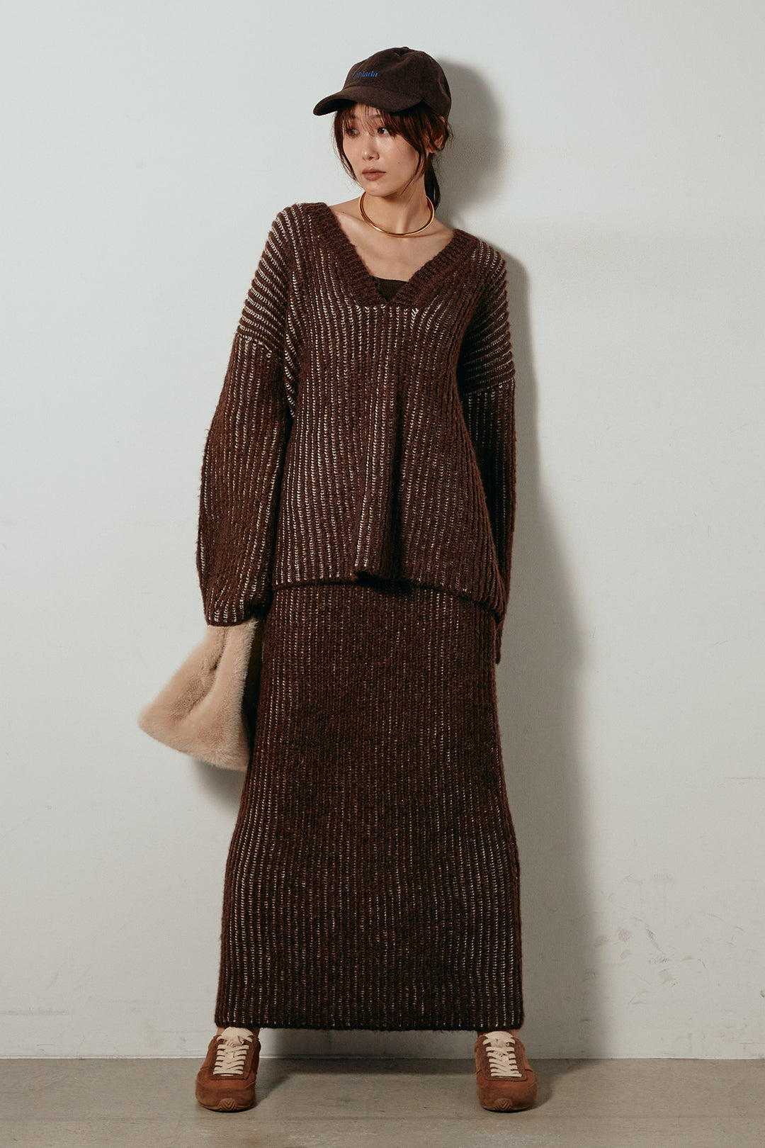 [SET]アルパカタッチ深Vニットトップス+アルパカタッチニットタイトスカート(2set)