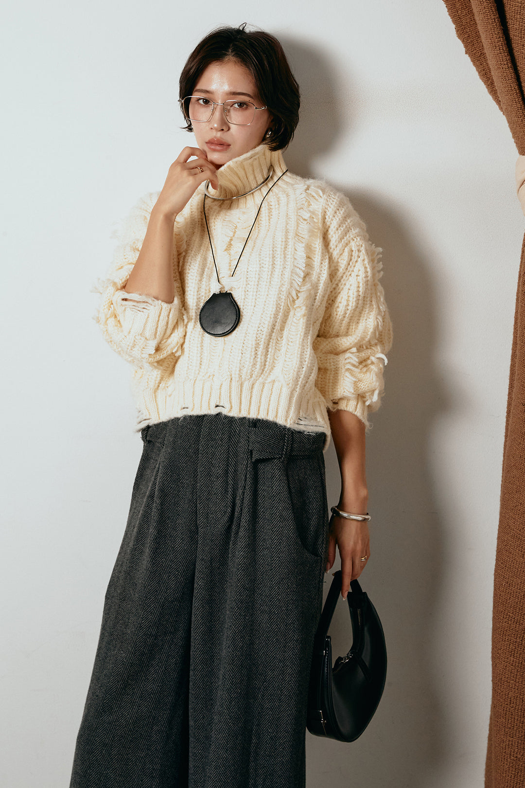 [SET]フリンジタートルショートニット+クラシックヘリンボーンサロペット(2set)