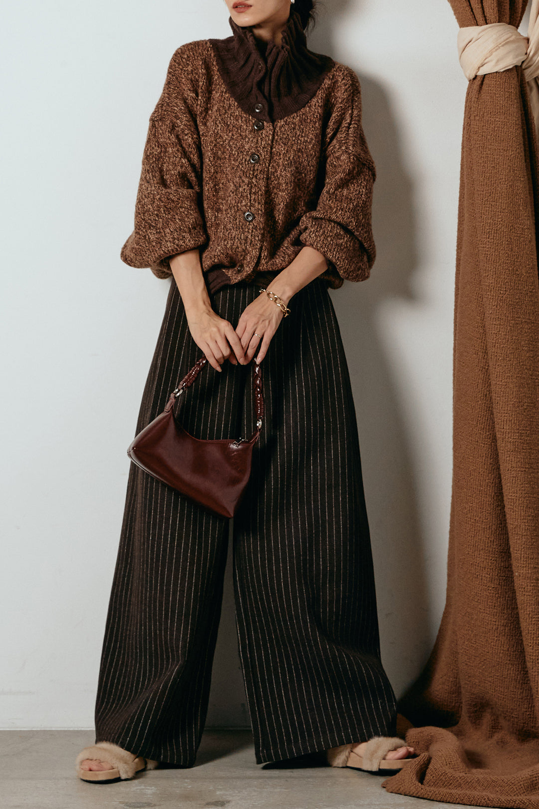 [SET]ハイネックミックスニットカーディガン+ウールライクストライプパンツ(2set)