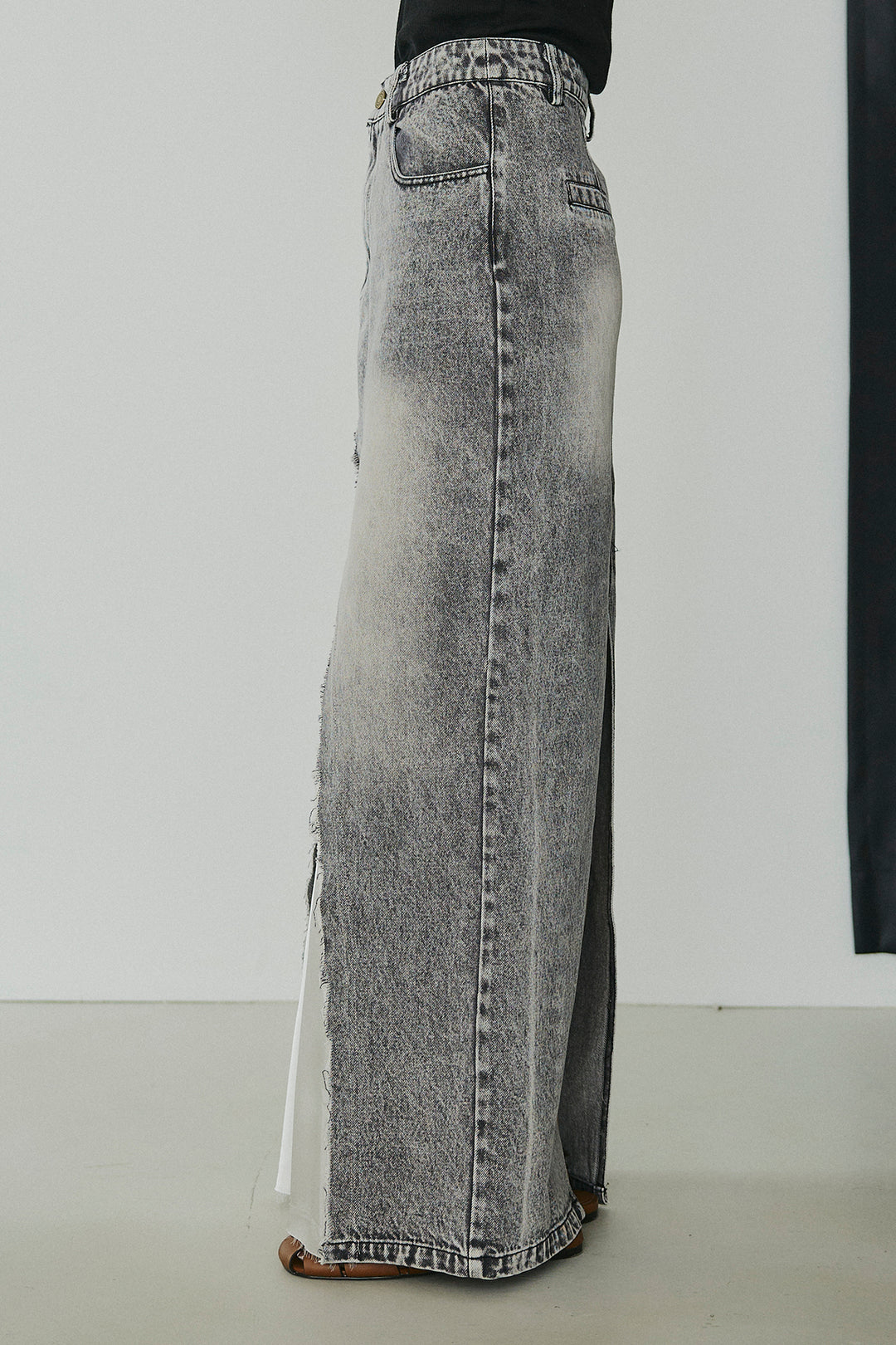 サテン切り替えデニムスカート