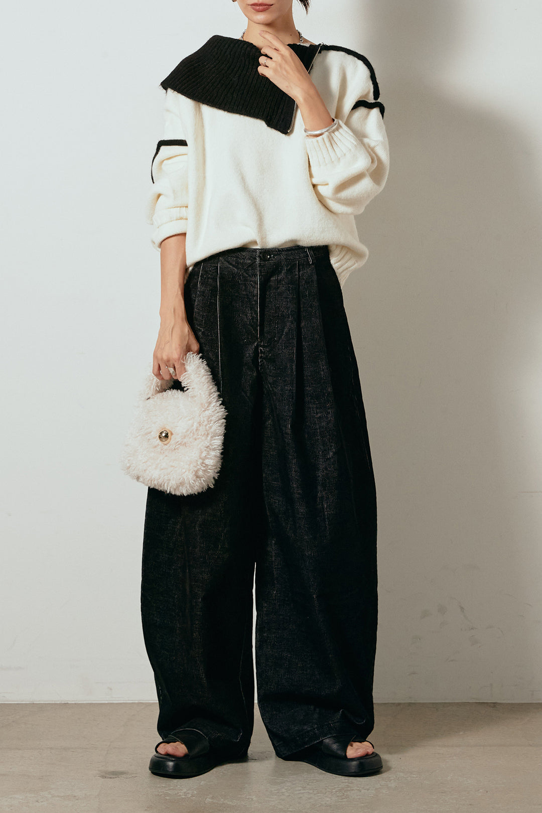 [SET]ハイネックジップデザインニットトップス+フロントタック入りコーデュロイパンツ(2set)