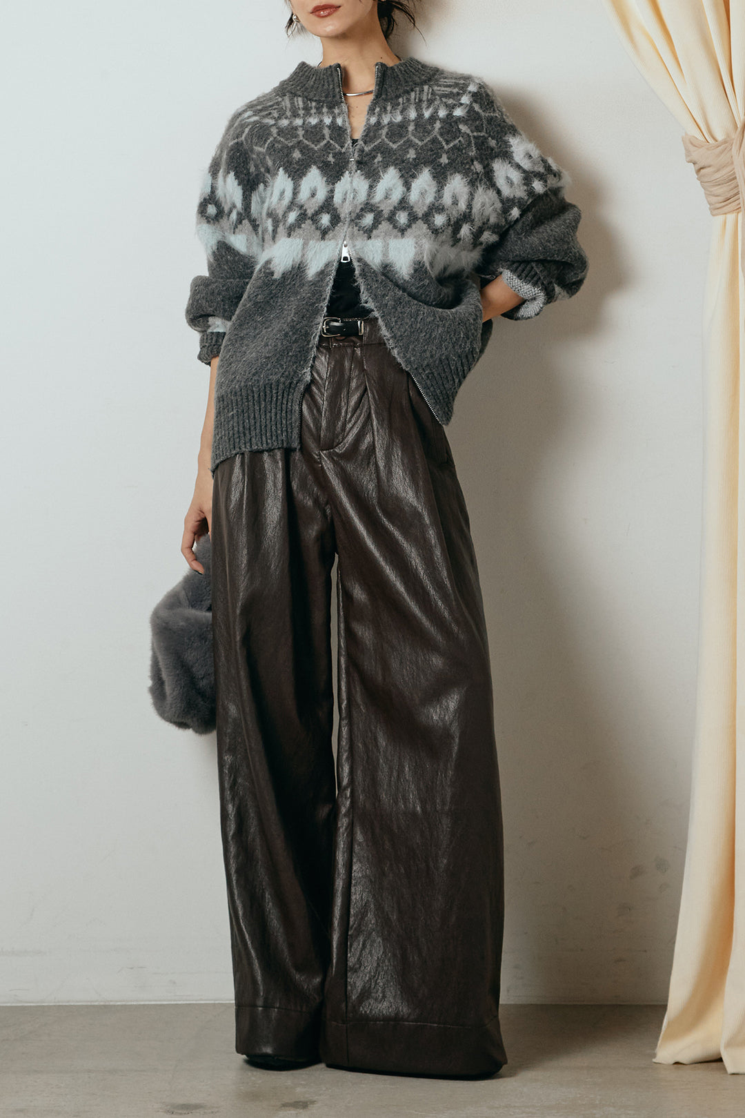 [SET]起毛ダブルジップパターンニットカーディガン+ベルト付きレザーライクタックパンツ(2set)