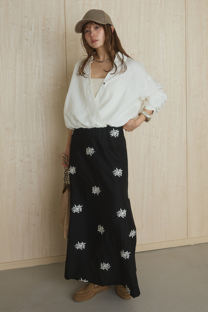 [SET]麻混襟付きトップス+レースコンビフラワー刺繍柄スカート(2set)