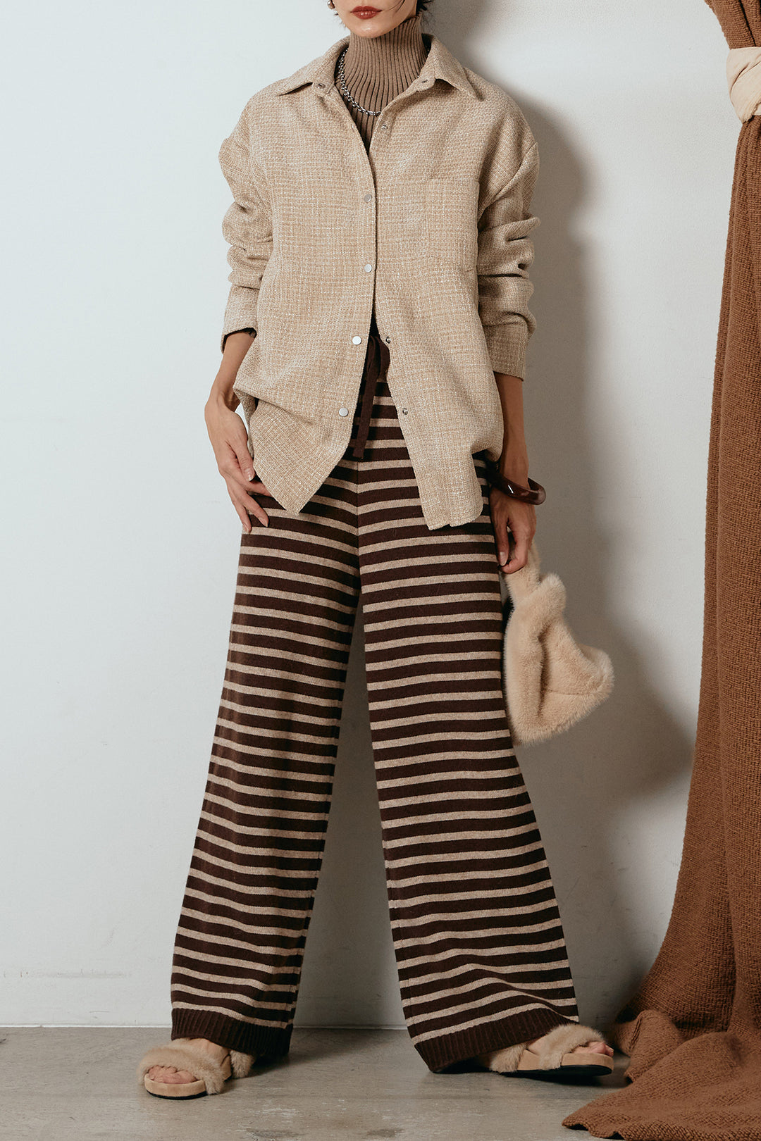 [SET]ルーズクラッシュツイルシャツ+ボーダーリラックスニットパンツ(2set)