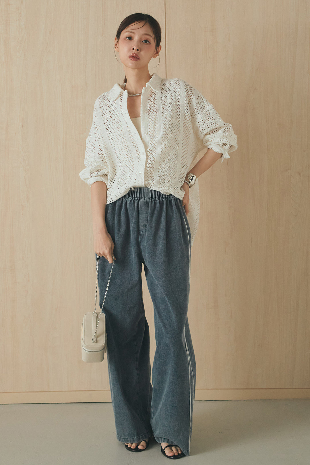 [SET]長袖襟付きレースシャツ+ドロストサイドラインデニムパンツ(2set)