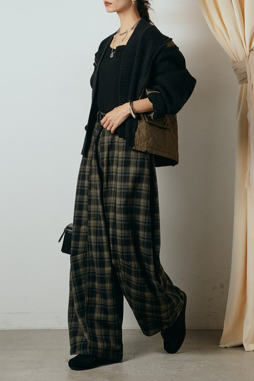 [SET]キルティング切り替えニットカーディガン+ベルト付きタータンチェックカーブワイドパンツ(2set)