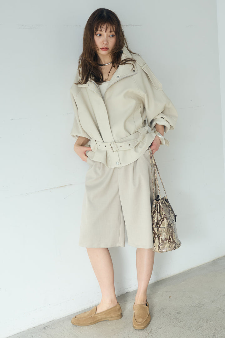 [SET]ベルト付きスタンドネックアウター+ツイルタックハーフパンツ(2set)