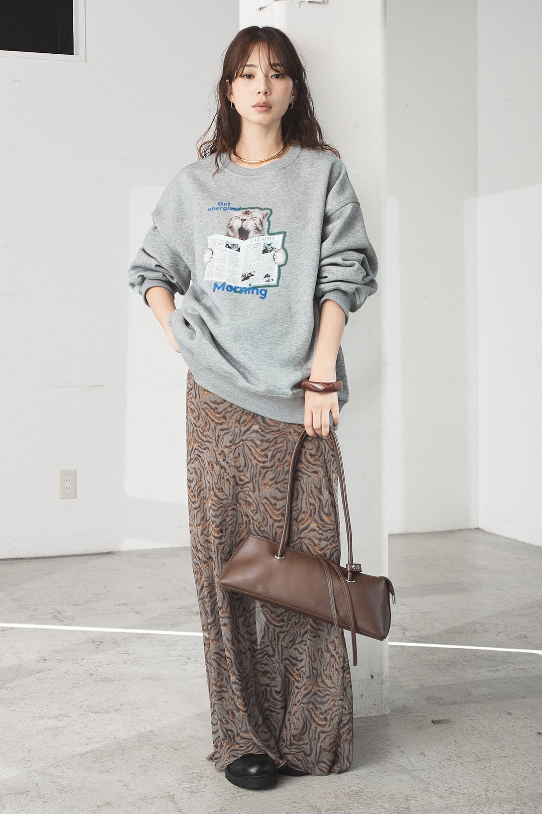 [SET]裏起毛モーニングキャットプリントスウェット+抽象柄ロングスカート(2set)