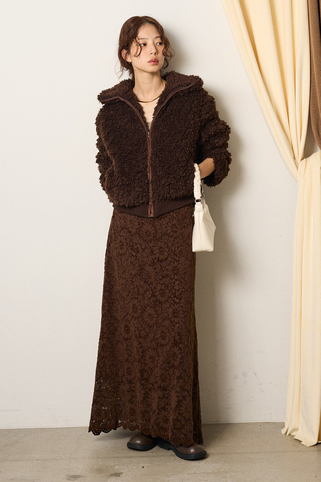 [SET]スタンドカラー裾リブボアブルゾン+花柄刺繍ベロアフレアスカート(2set)