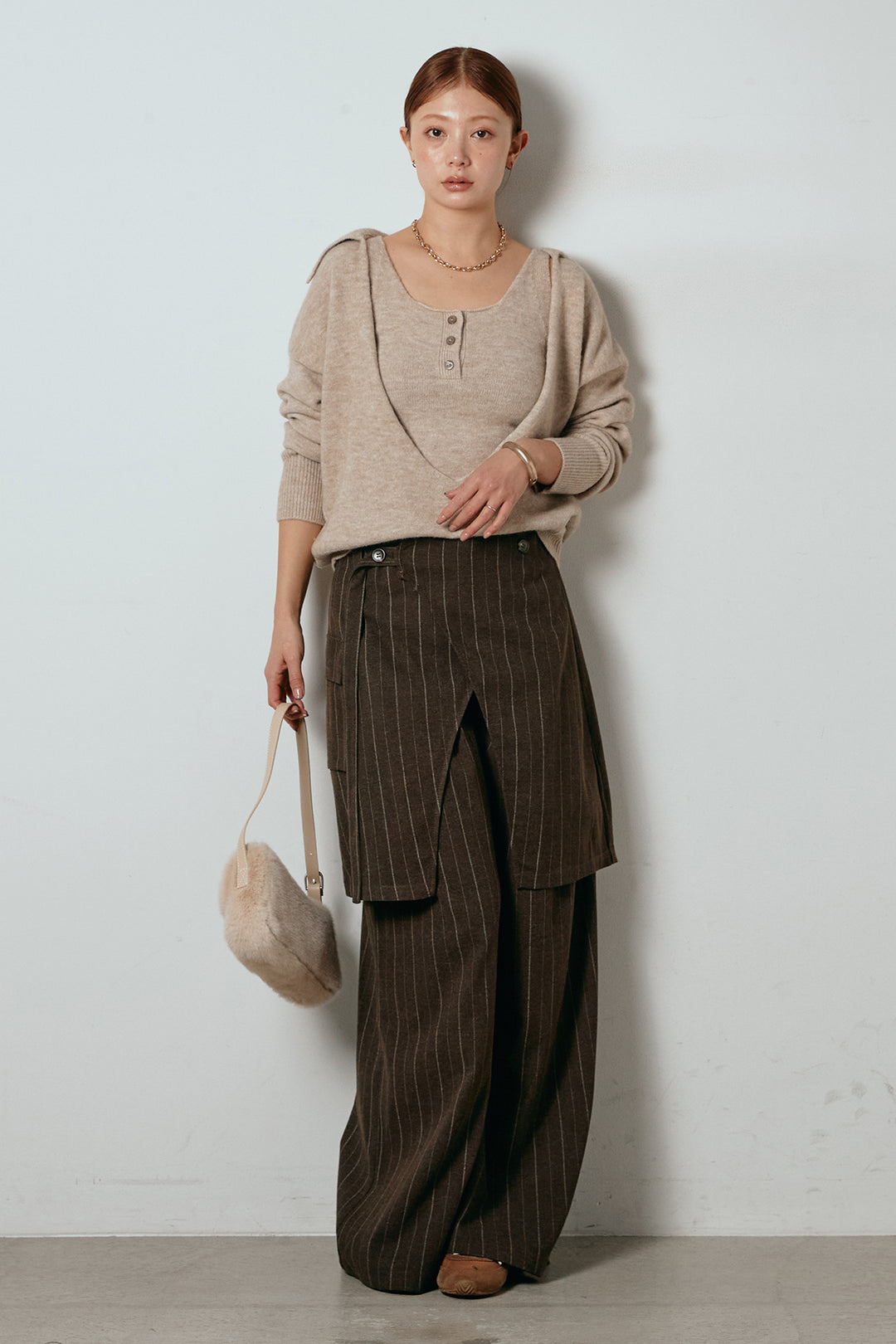 [SET]襟付きレイヤードニットトップス+細ストライプレイヤードデザインパンツ(2set)
